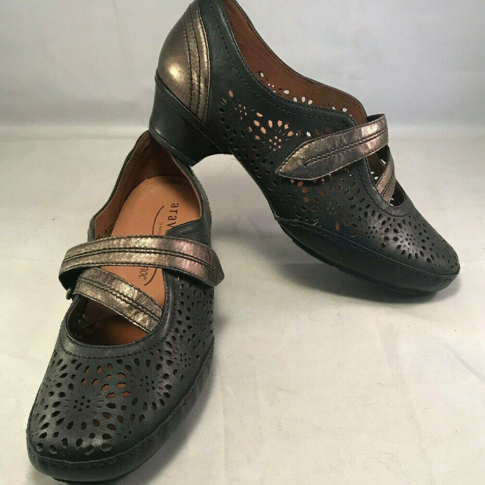ARAVON by New Balance Flexmoc Black Mary Jane Pump